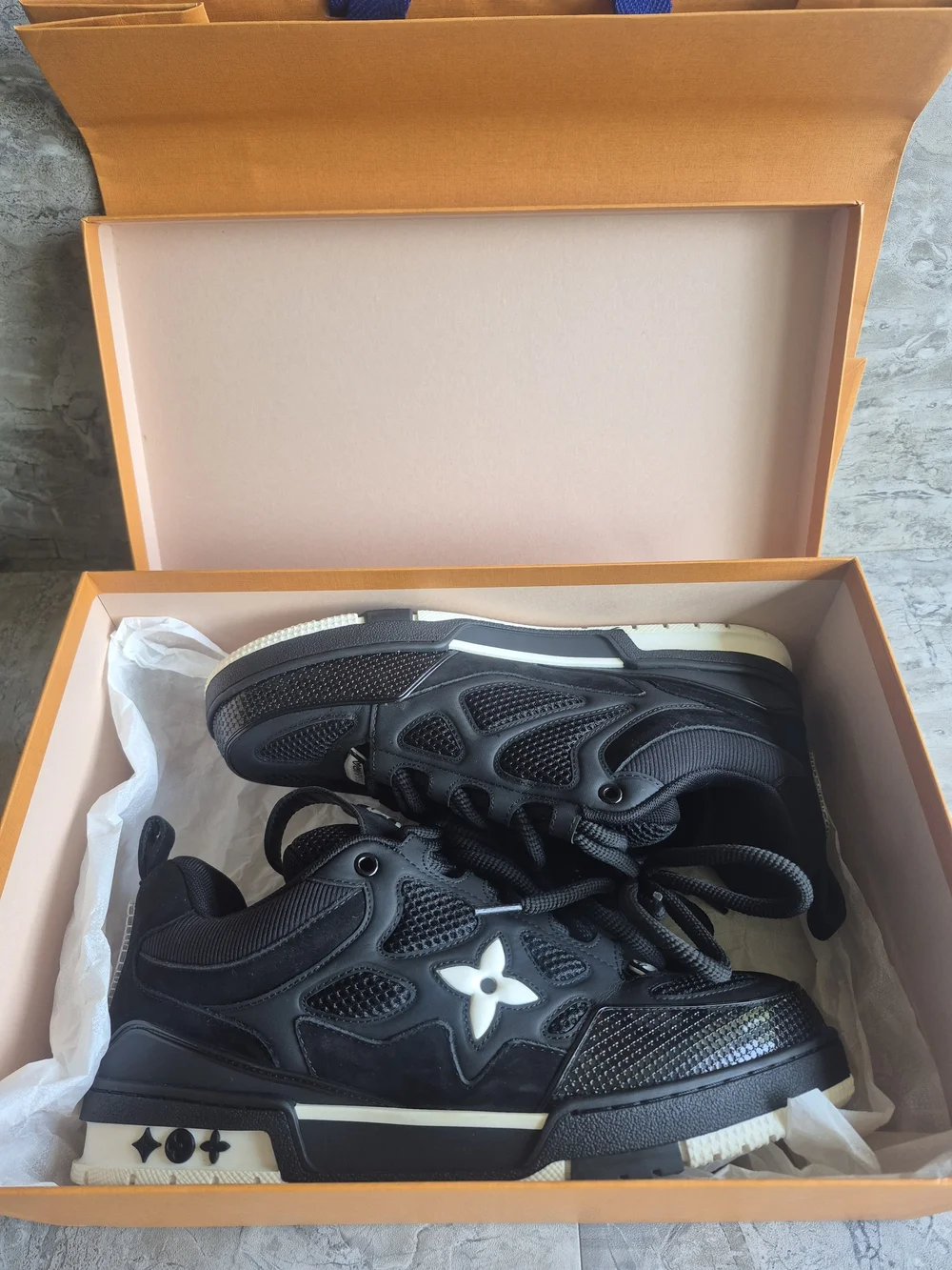 Louis Vuitton louis vuitton